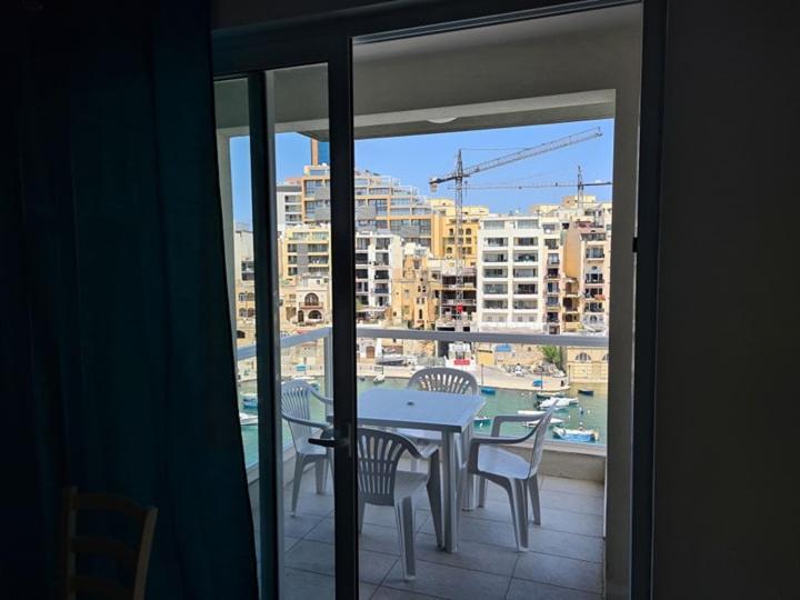 St Julians Bay Sea Front Apartments San Julián Exterior foto