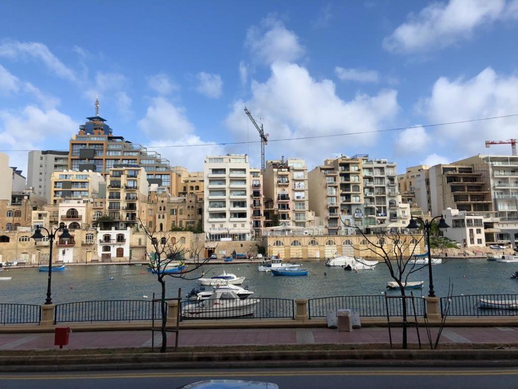 St Julians Bay Sea Front Apartments San Julián Exterior foto